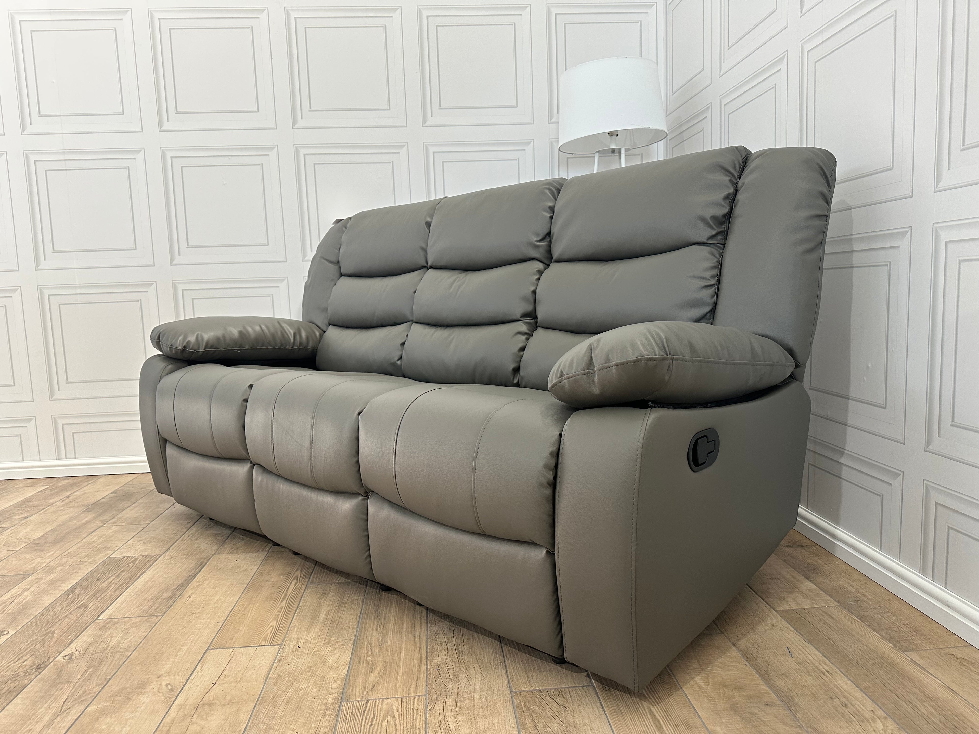 Brand New 3 Seater Leather Recliner Sofa - Same Day Delivery Available