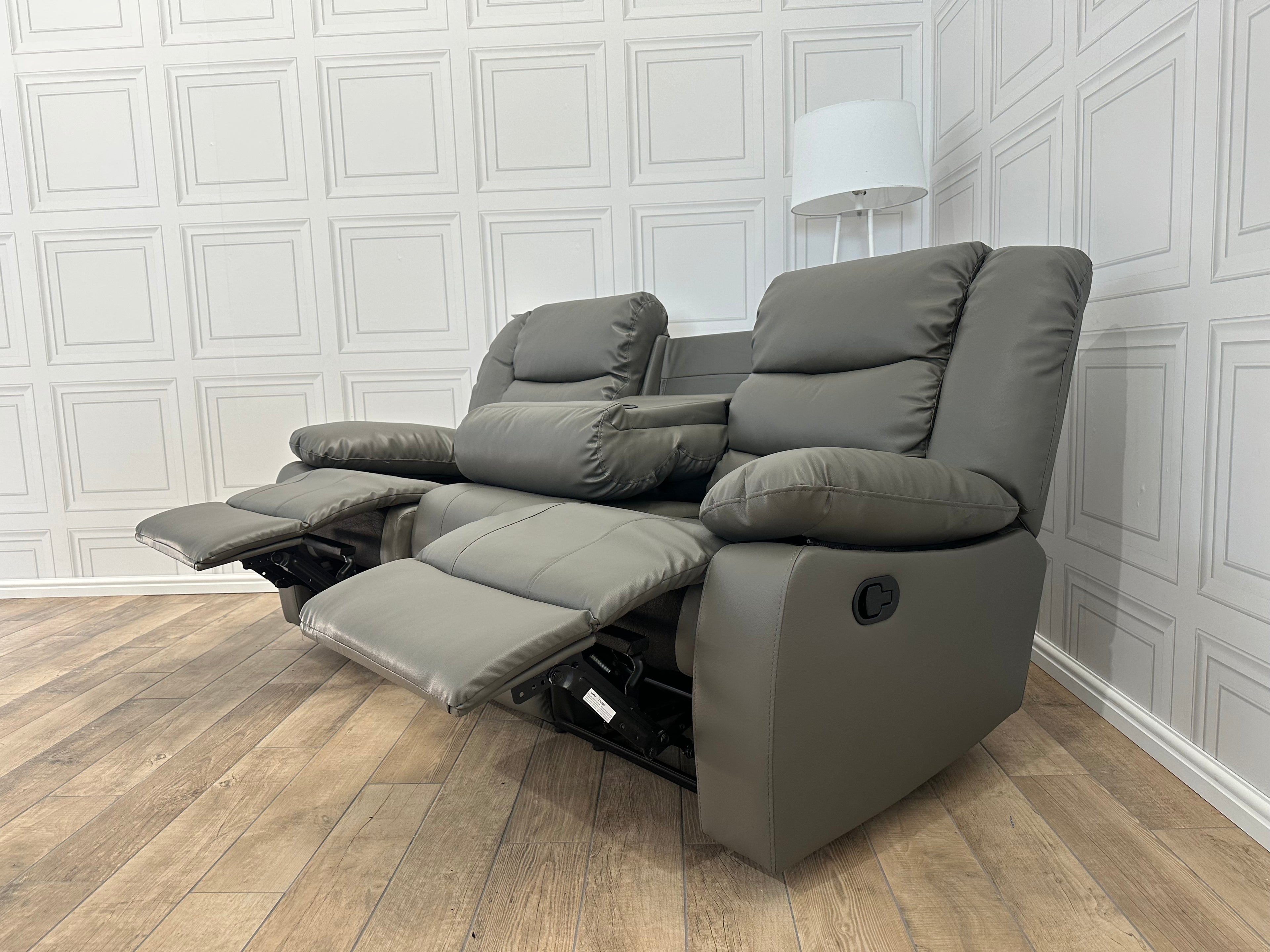 Brand New 3 Seater Leather Recliner Sofa - Same Day Delivery Available